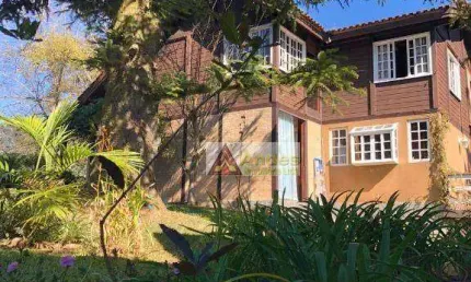 Casa com 3 dormitórios à venda, 460 m² por R$ 2.700.000,00 - Serra da Cantareira - Mairiporã/SP