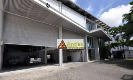 Prédio para alugar, 1970 m² - Barra Funda - São Paulo/SP