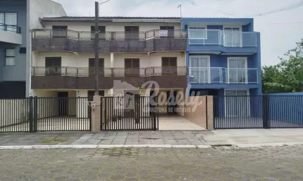 Triplex à venda no condomínio Porto Fino, PONTAL DO PARANA - PR