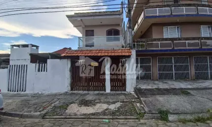 Sobrado para locação mensal com 03 dormitórios, PONTAL DO PARANA - PR