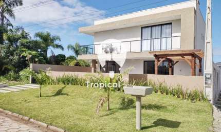 Sobrado à venda Balneário Atami Sul, PONTAL DO PARANA - PR