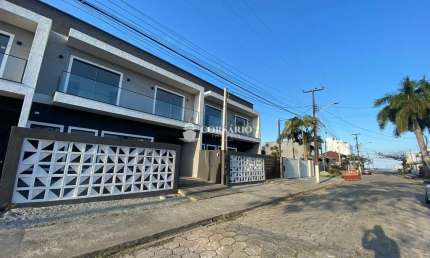Casa com 3 quartos à venda na Praia Grande, Matinhos 