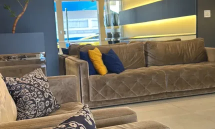 Luxo, localização e bem-estar à sua altura. Este apartamento MOBILIADO com 223m² em
