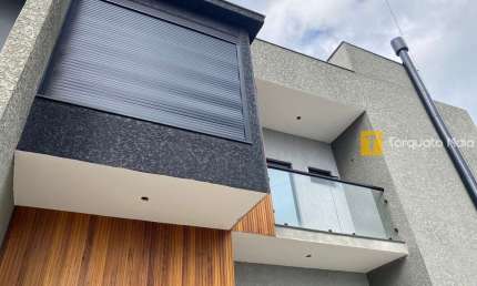 Casa com 3 quartos à venda na Rua São Paulo, 400, Bucarein, Joinville