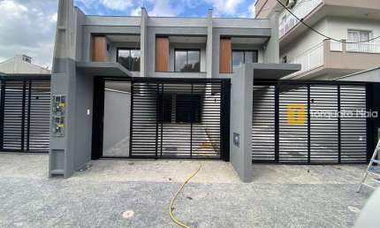 Casa Alto Padrão com Amplo Terreno nos Fundos no Costa e Silva