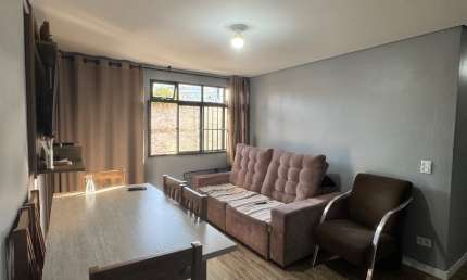 Apartamento térreo à venda no Cajuru com 3 quartos e 1 vaga de garagem R$230.000,00
