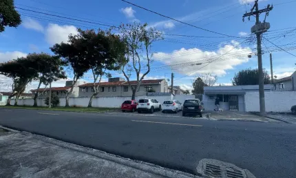 Apartamento à venda no Cajuru com 3 quartos e 1 vaga de garagem