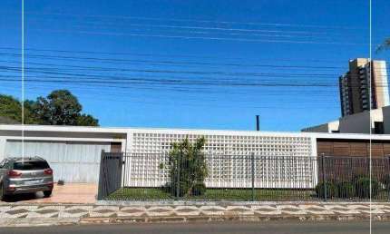 Sala/Casa Comercial com 400,00m2 próximo da Sanepar.