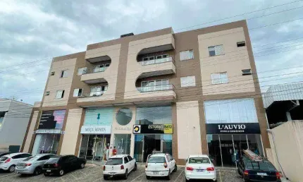 Apartamento no centro rua quintino esquina com senador p. machado!