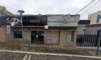 Imovel comercial no centro de Guarapuava PR à venda, 1.100M² de terreno e 309,28 de area construida por R$ 2.600.000 - Centro - Guarapuava/PR