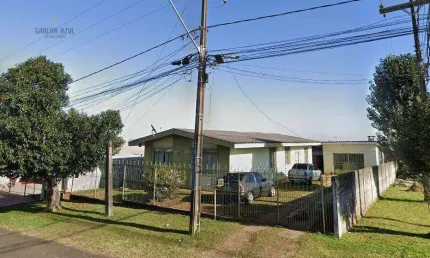 Casa com 4 dormitórios à venda, 210 m² por R$ 670.000,00 - Centro - Guarapuava/PR