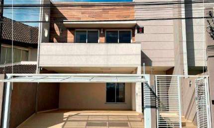 Sobrado com 3 dormitórios à venda, 200 m² por R$ 1.000.000,00 - Centro - Guarapuava/PR