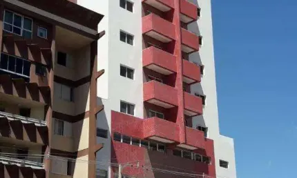 Apartamento com 2 dormitórios à venda, 70 m² por R$ 490.000,00 - Centro - Guarapuava/PR
