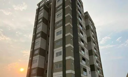Conforto e Sofisticação Esperam por Você – Apartamento Moderno à Venda no Edifício Laurindo Rocha / Bonsucesso, Guarapuava!