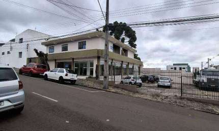 Apartamento com 3 dormitórios para alugar, 100 m² por R$ 2.539,25/mês - Batel - Guarapuava/PR