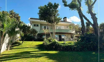 Casa com 3 dormitórios à venda, 340 m² por R$ 2.900.000,00 - Batel - Guarapuava/PR