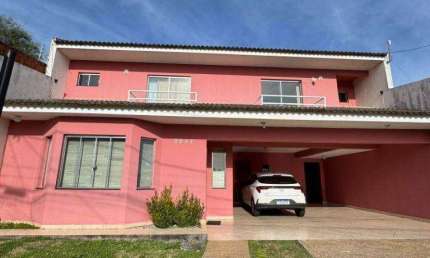 Sobrado com 3 dormitórios à venda, 250 m² por R$ 1.150.000,00 - Santa Cruz - Guarapuava/PR