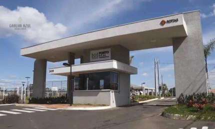 Casa com 3 dormitórios à venda, 60 m² por R$ 280.000,00 - Núcleo Habitacional 2000 - Guarapuava/PR
