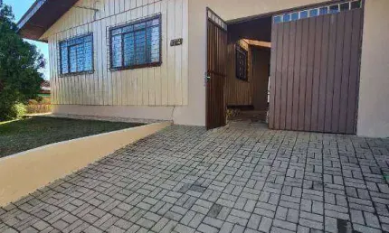 Casa com 4 dormitórios para alugar, 100 m² por R$ 1.632,09/mês - Santa Cruz - Guarapuava/PR