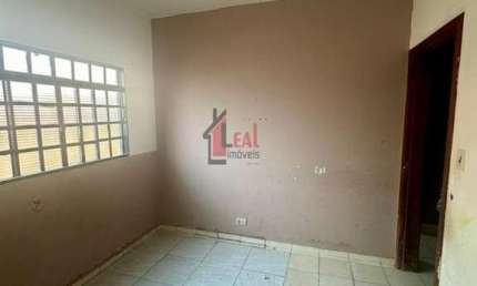 Casa para Venda em Presidente Prudente, IGUAÇÚ, 2 dormitórios, 1 banheiro, 2 vagas