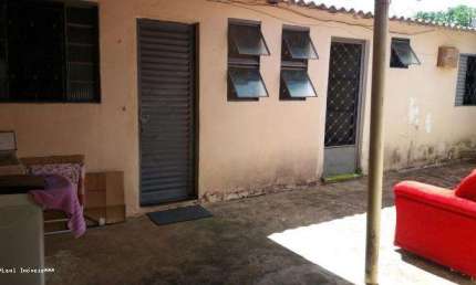 Casa para Venda em Presidente Prudente, EVEREST, 3 dormitórios, 1 suíte, 1 banheiro