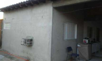 Casa para Venda em Presidente Prudente, PRUDENTINO, 2 dormitórios, 1 suíte, 1 banheiro, 2 vagas