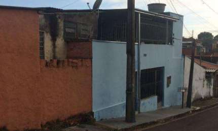 Casa para Venda em Presidente Prudente, VILA LIDER, 4 dormitórios, 2 banheiros, 2 vagas