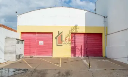 Salão Comercial para Locação em Presidente Prudente, CENTRO, 2 banheiros, 3 vagas