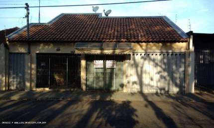 Casa para Venda em Presidente Prudente, VILA MENDES, 3 dormitórios, 1 banheiro, 1 vaga