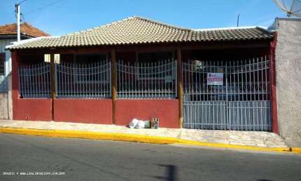 Casa para Venda em Presidente Prudente, FORMOSA, 4 dormitórios, 2 banheiros, 4 vagas
