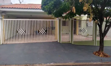 Casa para Venda em Presidente Prudente, VALE DO SOL, 3 dormitórios, 1 suíte, 1 banheiro, 2 vagas