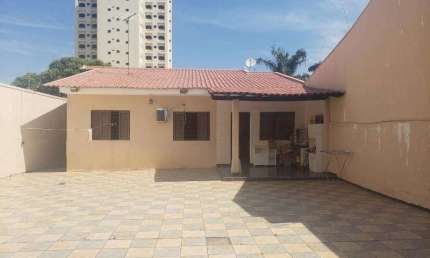 Casa para Venda em Presidente Prudente, VILA MACHADINHO, 3 dormitórios, 1 suíte, 1 banheiro, 3 vagas