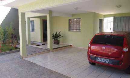 Casa para Venda em Presidente Prudente, NOVO BONGIOVANI, 5 dormitórios, 1 suíte, 1 banheiro, 2 vagas