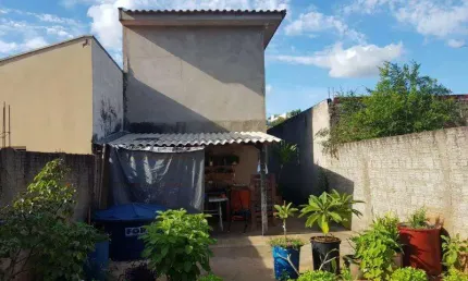 Casa para Venda em Presidente Prudente, IMPERIAL, 2 dormitórios, 1 banheiro, 1 vaga