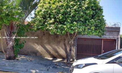 Casa para Venda em Presidente Prudente, SÃO MATHEUS, 3 dormitórios, 1 banheiro, 1 vaga
