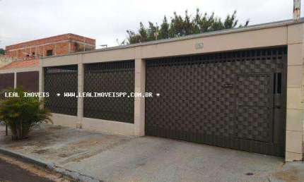 Casa para Venda em Presidente Prudente, ALVORADA, 4 dormitórios, 1 suíte, 2 banheiros, 2 vagas