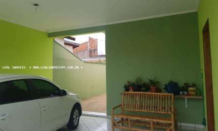 Casa para Venda em Presidente Prudente, VILA REAL, 3 dormitórios, 1 suíte, 2 banheiros, 2 vagas