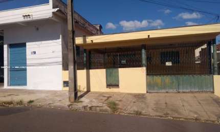 Casa para Venda em Presidente Prudente, JARDIM DAS ROSAS, 3 dormitórios, 1 suíte, 1 banheiro, 3 vagas