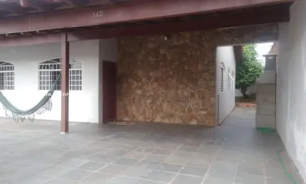 Casa para Venda em Presidente Prudente, SÃO LUCAS, 2 dormitórios, 1 banheiro, 3 vagas
