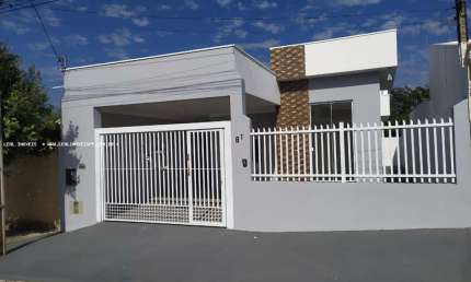 Casa para Venda em Presidente Prudente, MARÉ MANSA, 3 dormitórios, 1 suíte, 2 banheiros, 2 vagas