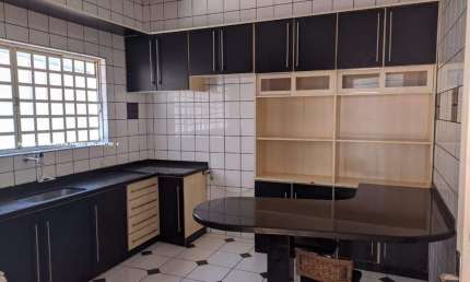 Casa para Venda em Presidente Prudente, DUBUS, 5 dormitórios, 1 suíte, 4 banheiros, 4 vagas