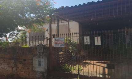 Casa para Venda em Presidente Prudente, AVIAÇÃO, 3 dormitórios, 1 banheiro, 2 vagas