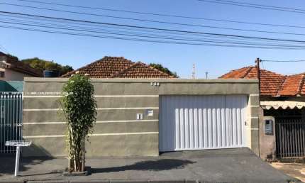 Casa para Venda em Presidente Prudente, VILA VERINHA, 2 dormitórios, 1 banheiro, 3 vagas