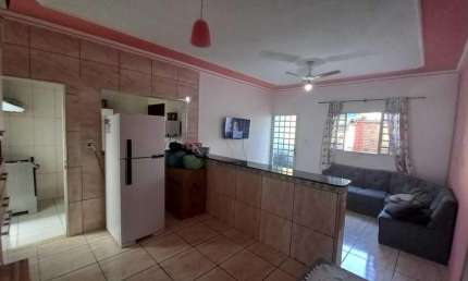 Casa para Venda em Presidente Prudente, NOVO BONGIOVANI, 3 dormitórios, 2 banheiros, 5 vagas