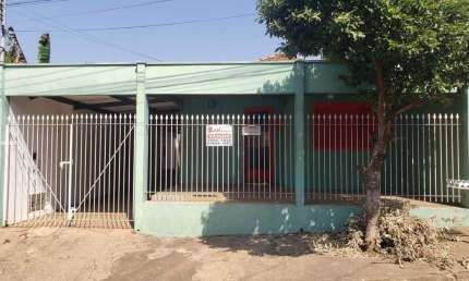 Casa para Venda em Presidente Prudente, PLANALTO, 3 dormitórios, 1 banheiro, 2 vagas
