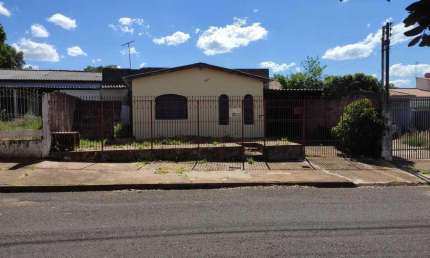 Casa para Venda em Presidente Prudente, CEDRAL, 3 dormitórios, 1 suíte, 2 banheiros, 2 vagas