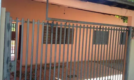 Casa para Venda em Presidente Prudente, VILA MARCONDES, 3 dormitórios, 1 suíte, 2 banheiros, 2 vagas