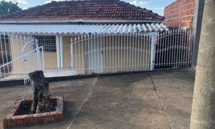 Casa para Venda em Presidente Prudente, ITATIAIA, 1 dormitório, 1 banheiro, 1 vaga