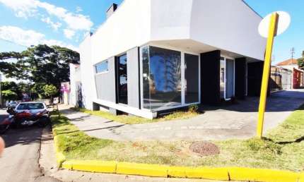 Salão Comercial para Venda em Presidente Prudente, SÃO JUDAS TADEU, 1 dormitório, 3 banheiros