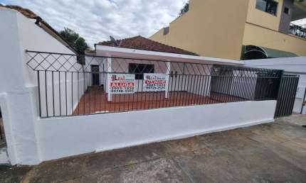 Casa para Venda em Presidente Prudente, DUBUS, 3 dormitórios, 1 suíte, 2 banheiros, 2 vagas